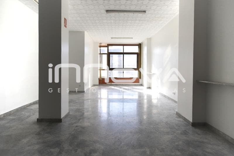 Foto 1 ALQUILER DE OFICINA EN AV. DE VIGO 