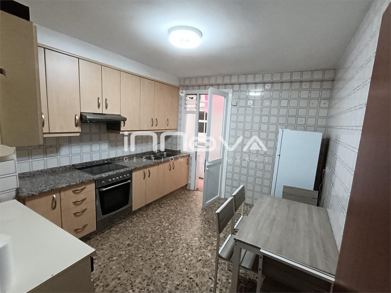 Foto 6 Ampilo Piso en alquiler en Av. Loureiro Crespo