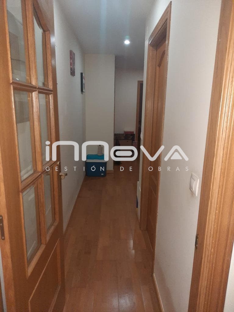 Foto 3 Atico en venta en Marin