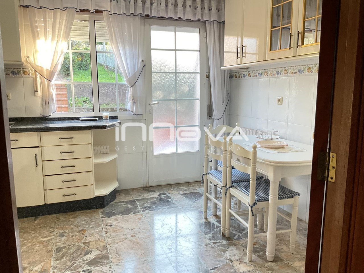 Foto 22 Chalet independiente a solo 15 minutos de Pontevedra