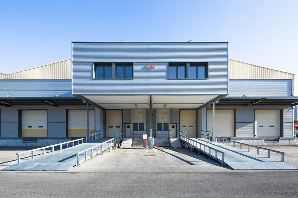 Venta de naves en Pontevedra