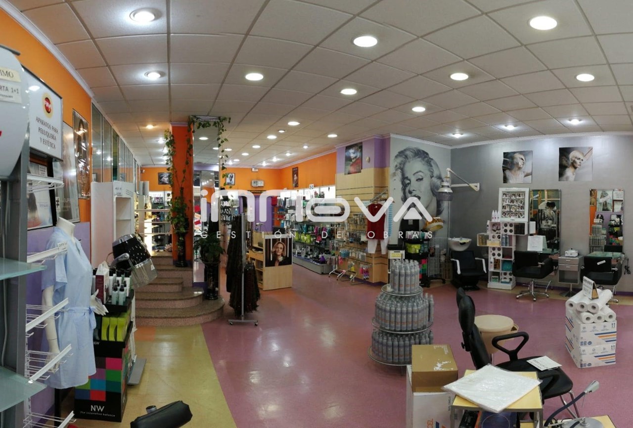 Foto 1 Local amplio y céntrico en Pontevedra