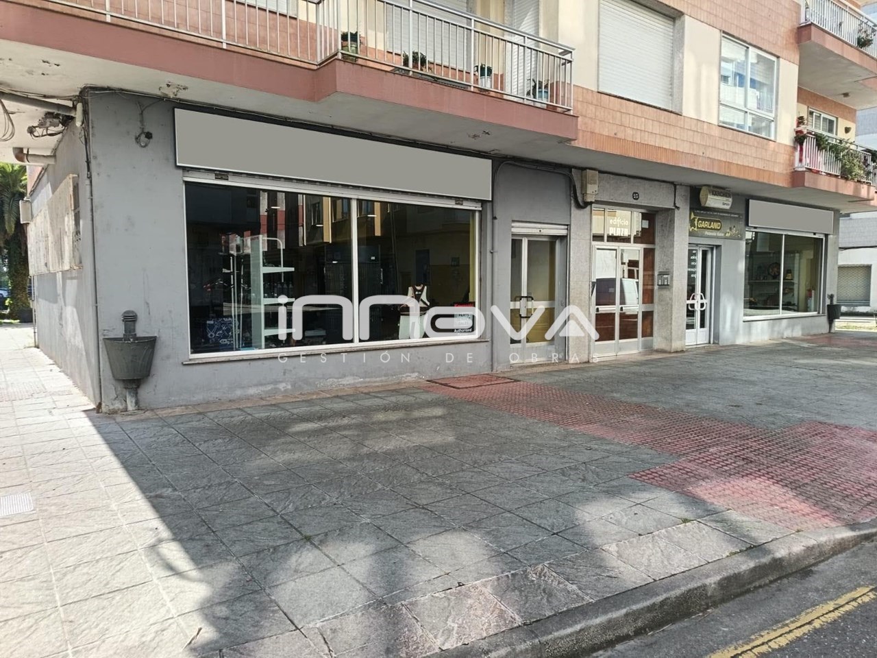Foto 1 Local en Pontevedra