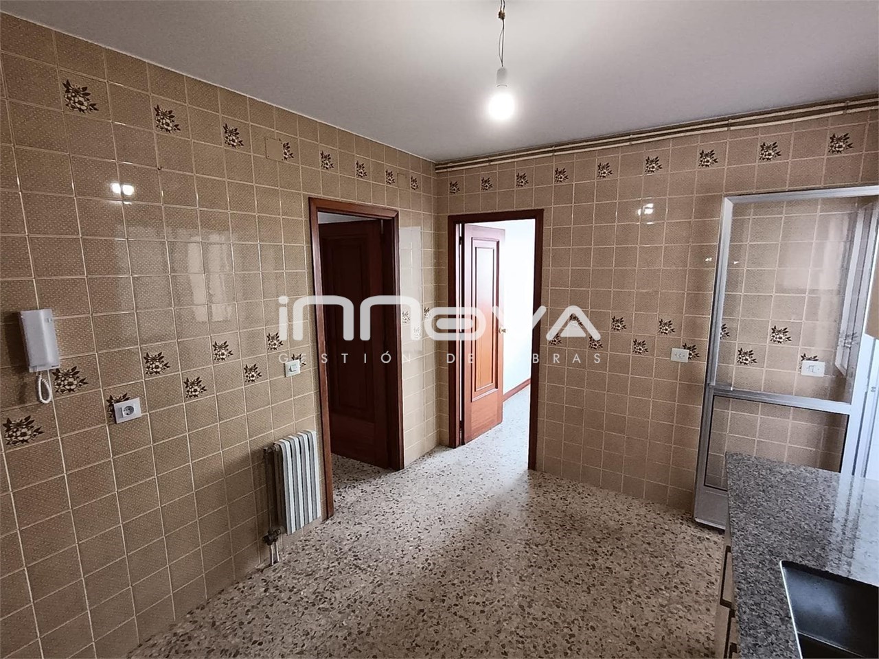 Foto 12 Piso en alquiler en Pontevedra