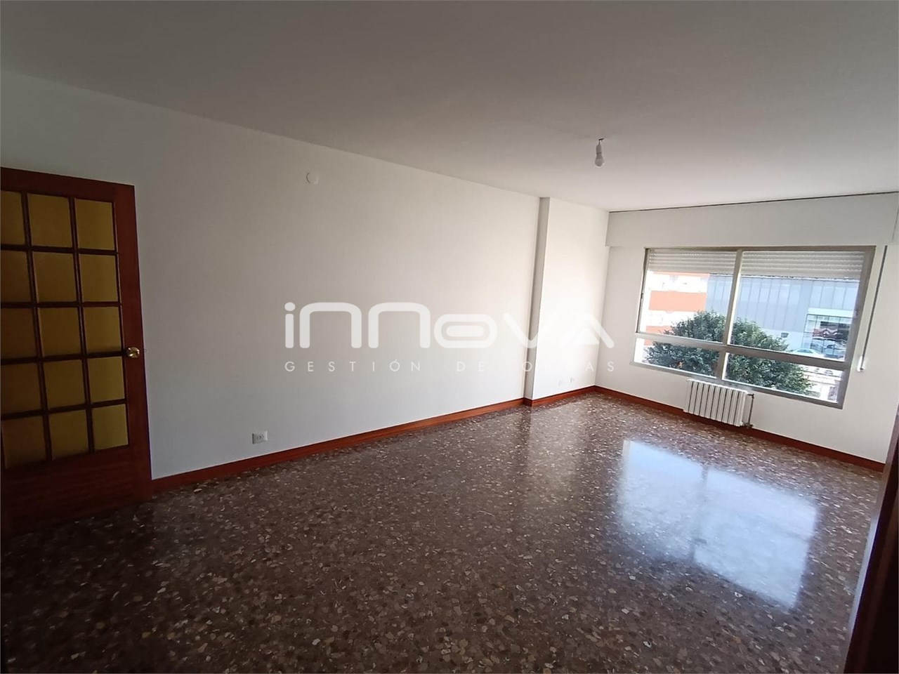 Foto 1 Piso en alquiler en Pontevedra