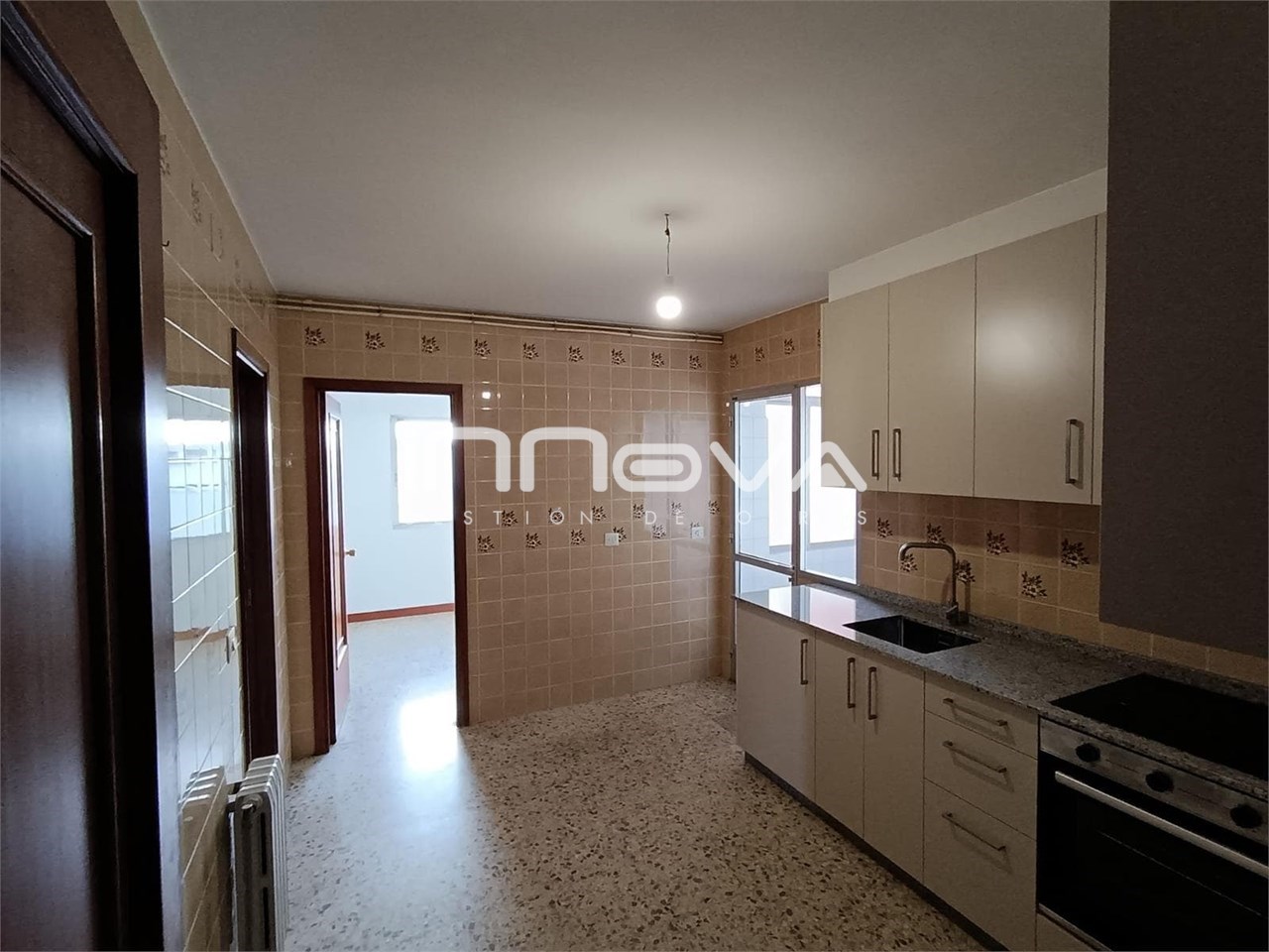 Foto 9 Piso en alquiler en Pontevedra