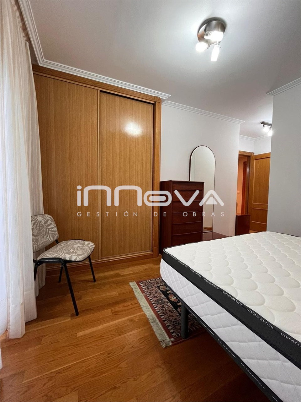 Foto 19 Piso en alquiler en Pontevedra