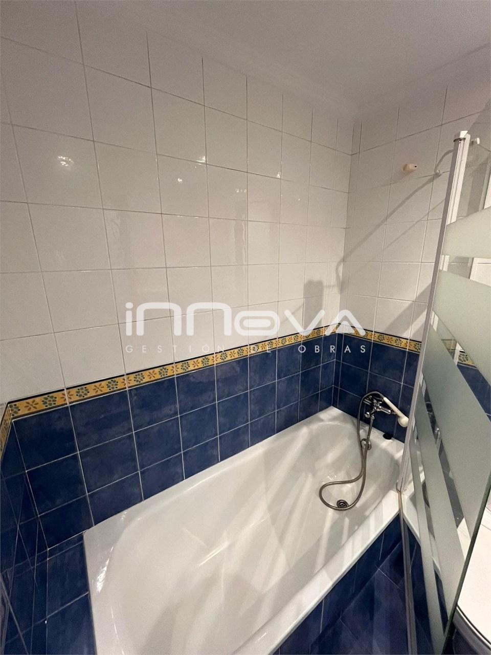 Foto 21 Piso en alquiler en Pontevedra